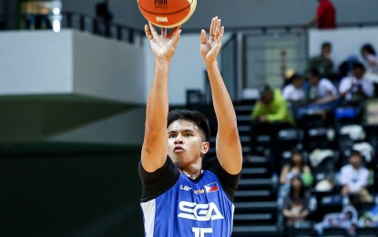 <p><strong>KEY PLAYER.</strong> Kiefer Ravena of Strong Group-Philippines aims for the basket during the game against United Arab Emirates on Sunday (July 20, 2025) in the 44th William Jones Cup at the Xinzhuang Gymnasium in New Taipei City, Taiwan. The Filipinos prevailed, 87-62, to complete an 8-0 sweep and claim their second straight title. <em>(Contributed photo)</em></p>