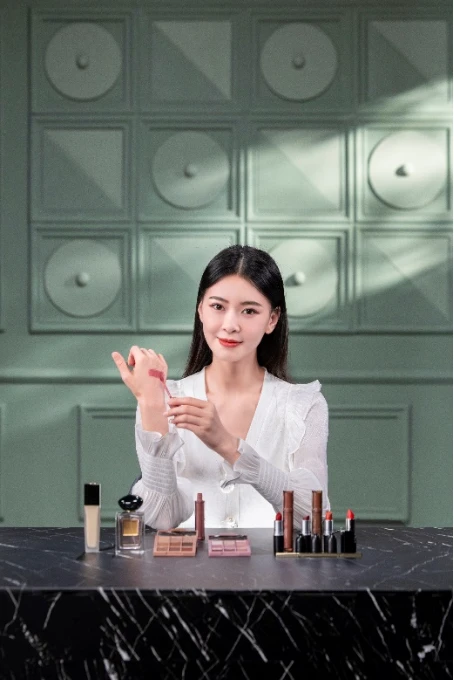 20241128_1732780663411562.jpg 【新闻稿】佳能“佳直播”发布直播2 拷贝.0解决方案,引领品质直播新发展1304.jpg