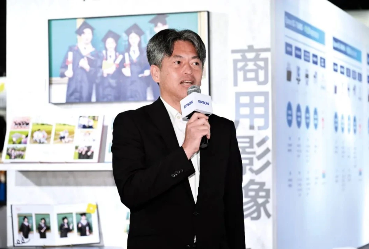 光影盛宴 再攀巅峰976 拷贝.jpg