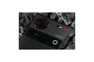 努比亚官宣接入满血版DeepSeek：拥有6710亿参数量