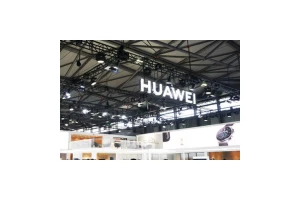 华为计划重返全球手机市场 供应链亚历山大