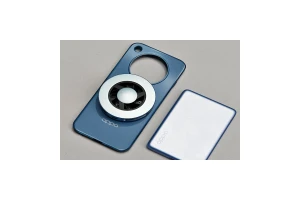 Find X8s搭载5700毫安时电池 支持磁吸生态配件