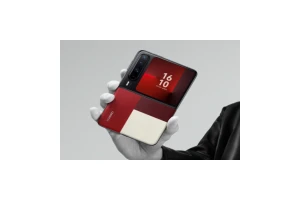 华为Pura X维修配件价格公布：柔性屏组件3019元