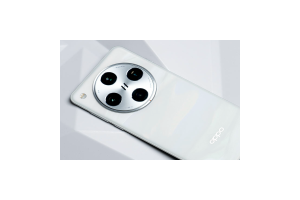 OPPO Find X8 Ultra配置曝光：搭载双潜望长焦