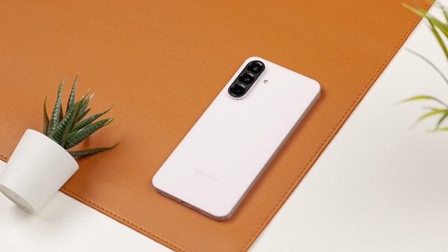 将旗舰级AI带给更多用户 三星Galaxy A56 5G评测