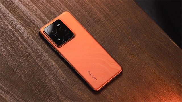 真我GT7 Pro体验评测:万元以内最强屏幕 质价比拉满的旗舰新作