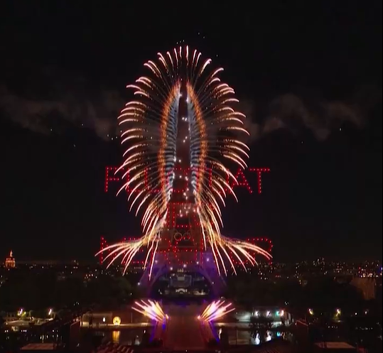 海外中产,迷上深圳机器人