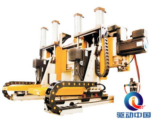 莱恩精机成功研发出国内首台磁悬浮冲压机器人