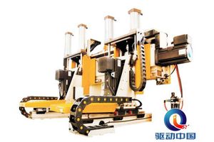 莱恩精机成功研发出国内首台磁悬浮冲压机器人