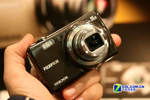 口袋中的高画质DC 富士F200EXR评测首发 