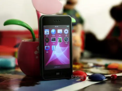 与iPhone一决高下魅族超强手机M8评测