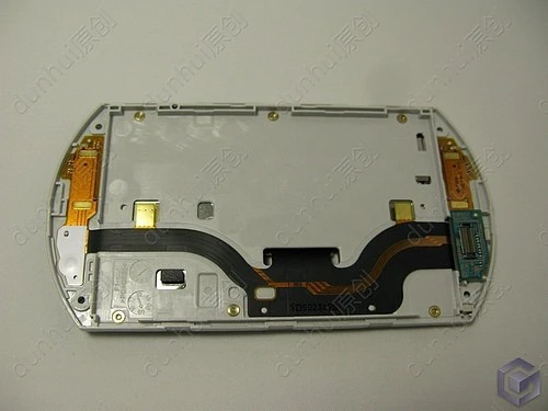 这个激情了 PSP go实机完全拆解大评测 