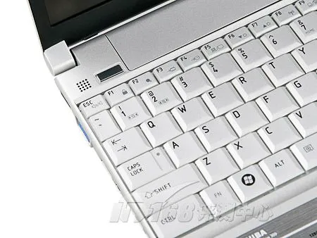 有种轻薄叫境界东芝PortégéR502评测(3)