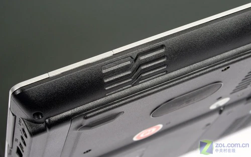 5800元配双核独显! 华硕X81热门本评测 