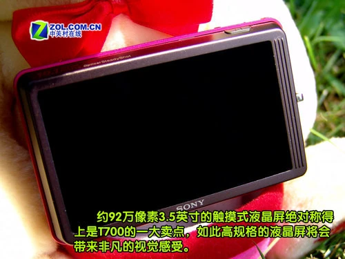 时尚代言内外兼修 奢华卡片索尼T700评测 时尚代言内外兼修 奢华卡片索尼T700评测