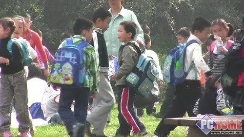 双模存储家用旗舰摄像机佳能HF11评测(5)