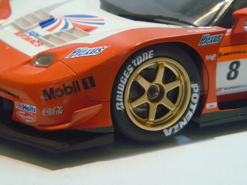 时尚代言内外兼修 奢华卡片索尼T700评测 时尚代言内外兼修 奢华卡片索尼T700评测