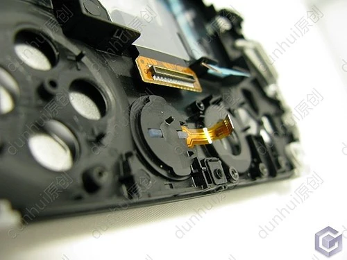 这个激情了 PSP go实机完全拆解大评测 