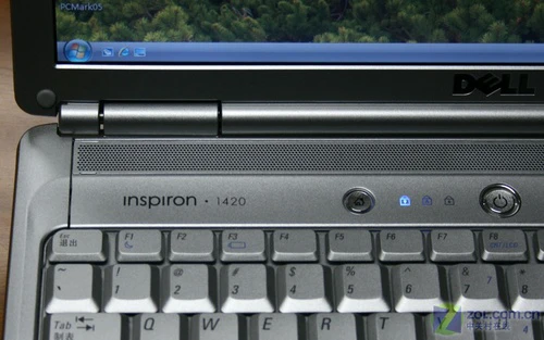 圣诞节的礼物 白色版戴尔1420唯美评测 