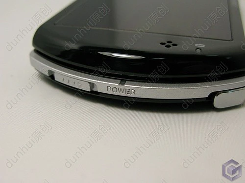 这个激情了 PSP go实机完全拆解大评测 