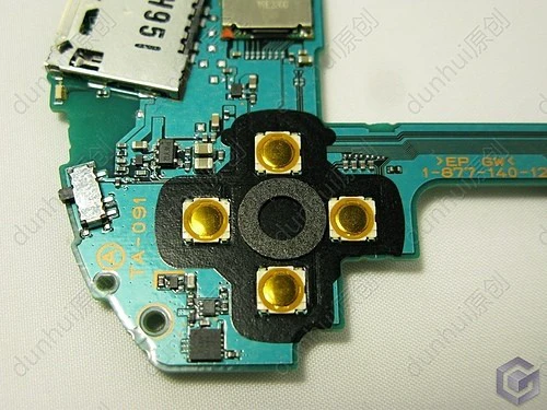 这个激情了 PSP go实机完全拆解大评测 