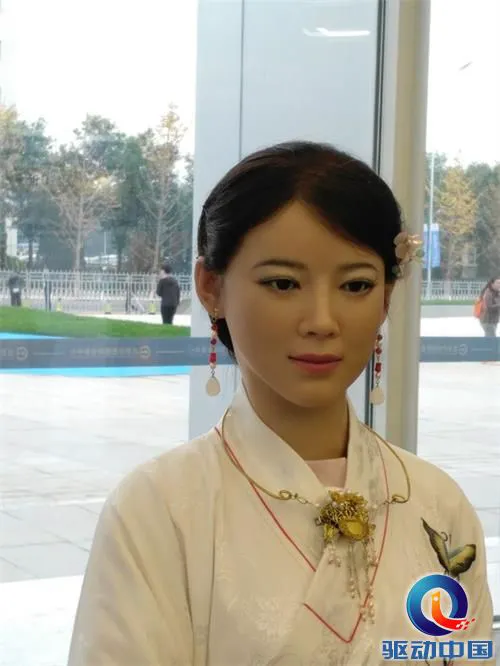 20161021943101477014190491580x400