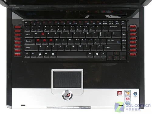 3DMark跑8K 华硕2万元顶极游戏本评测 