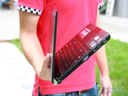 轻薄有型 东芝Portégé R700体验式评测 