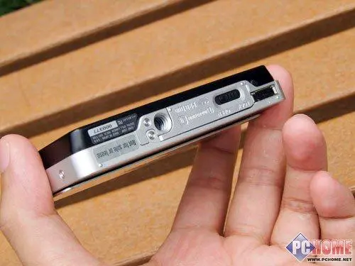 拥有92万像素触摸屏时尚索尼T700评测(3)