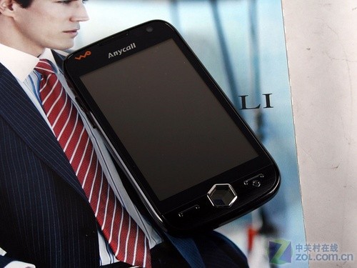 钻石切割绝美按键 三星i8000u评测第一弹