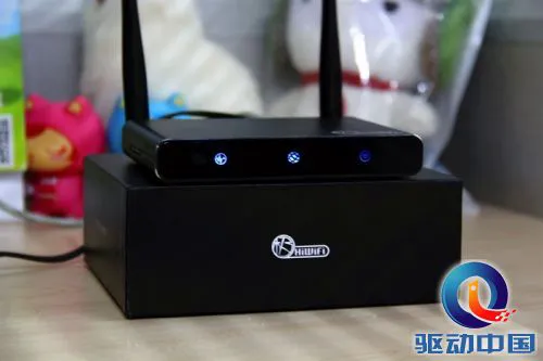 天线一根变两根 99元极壹S评测