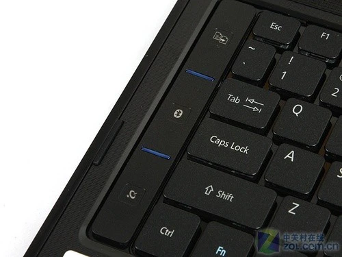 双显卡切换 配GT240独显宏碁5935G评测 