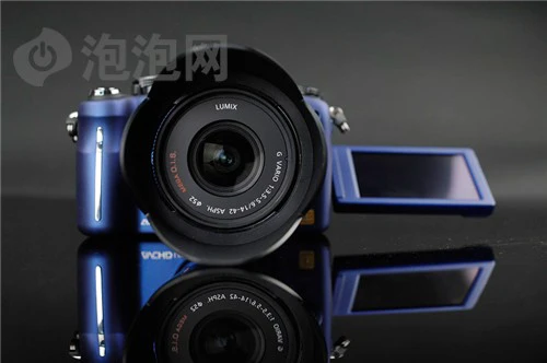 翻开历史的新篇章！单电相机评测汇总