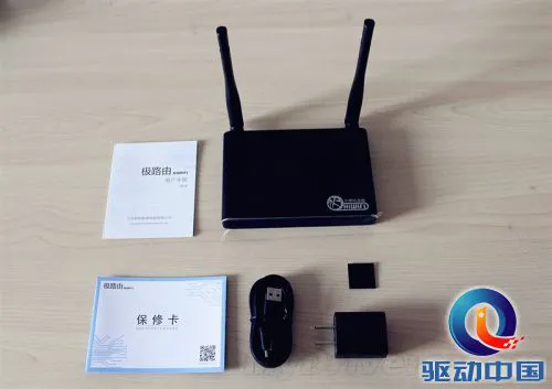 天线一根变两根 99元极壹S评测