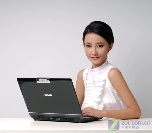 86GT鏖战四大游戏 华硕F8H游戏本评测 86GT鏖战四大游戏 华硕F8H游戏本评测