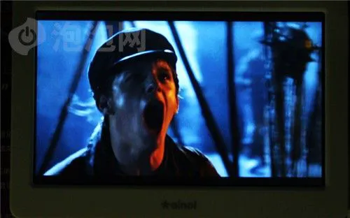 4.3吋全高清新标准 艾诺V7000HDA评测