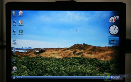 圣诞节的礼物 白色版戴尔1420唯美评测 