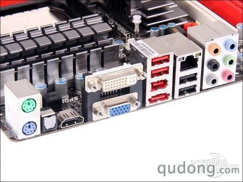 节能开核一起上映泰890GX主板开核评测(4)