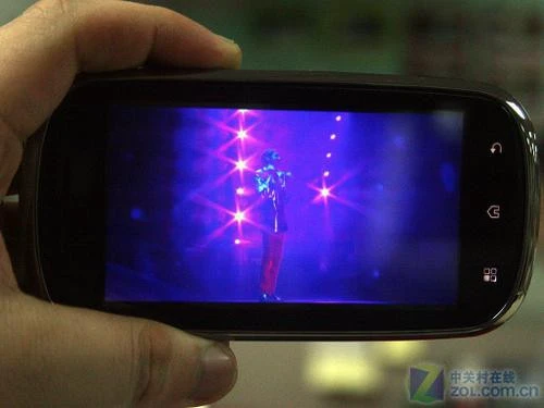  摩托罗拉XT800详细评测 