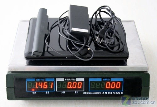 “无限大”时尚 富士通上网本M2010评测 