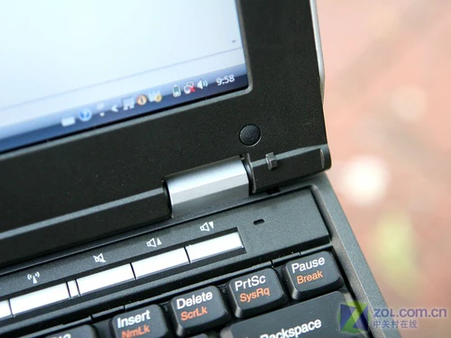 另类ThinkPad 联想N220笔记本详细评测 另类ThinkPad 联想N220笔记本详细评测