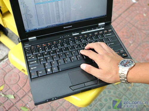 另类ThinkPad 联想N220笔记本详细评测 另类ThinkPad 联想N220笔记本详细评测