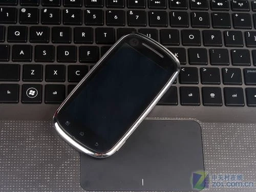  摩托罗拉XT800详细评测 