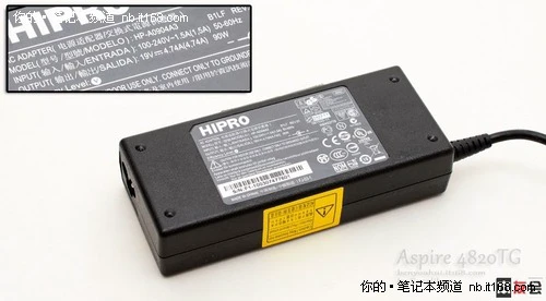 宏碁4820TG接口布局与配件