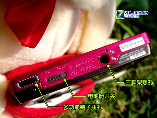 时尚代言内外兼修 奢华卡片索尼T700评测 时尚代言内外兼修 奢华卡片索尼T700评测