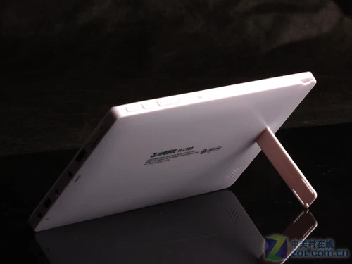 高清大屏普及 台电7吋屏全高清C700评测 