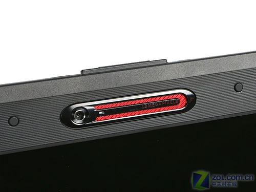 3DMark跑8K 华硕2万元顶极游戏本评测 