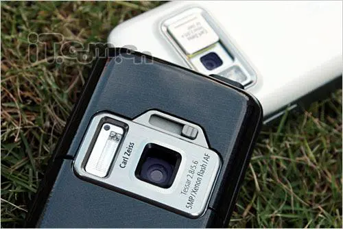 N系列直板王诺基亚N79与N82对比评测(8)