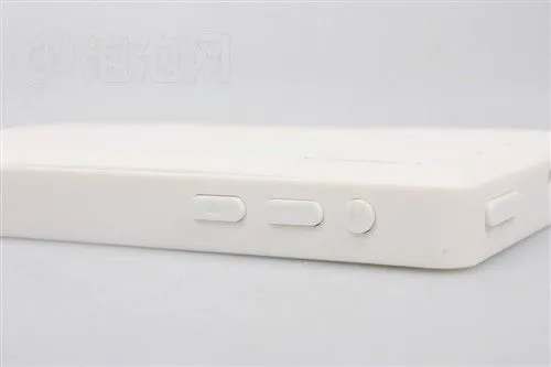 4.3吋全高清新标准 艾诺V7000HDA评测