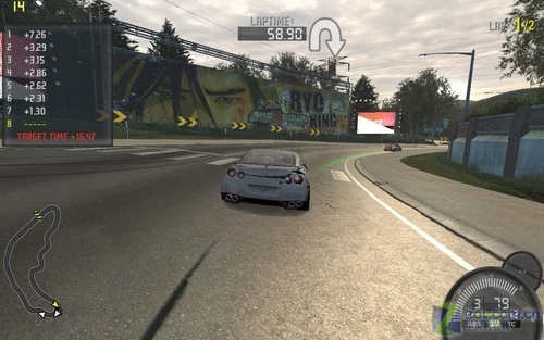 5800元配双核独显! 华硕X81热门本评测 